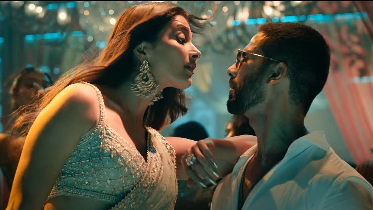 https://www.jagranimages.com/images/newimg/28012025/28_01_2025-shahid_kapoor_1_23874373.jpg