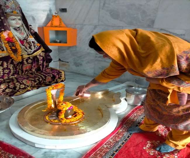 https://www.jagranimages.com/images/newimg/28022022/28_02_2022-mahashivratri_news_22505941.jpg