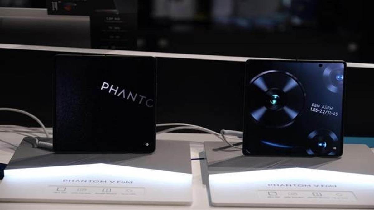 tecno first foldable smartphone phantom v fold unveiled at mobile world congress 2023 event