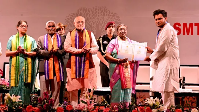 'झारखंड आना अपने घर जैसा लगता...', सेंट्रल यूनिवर्सिटी के कार्यक्रम में बोलीं राष्ट्रपति;