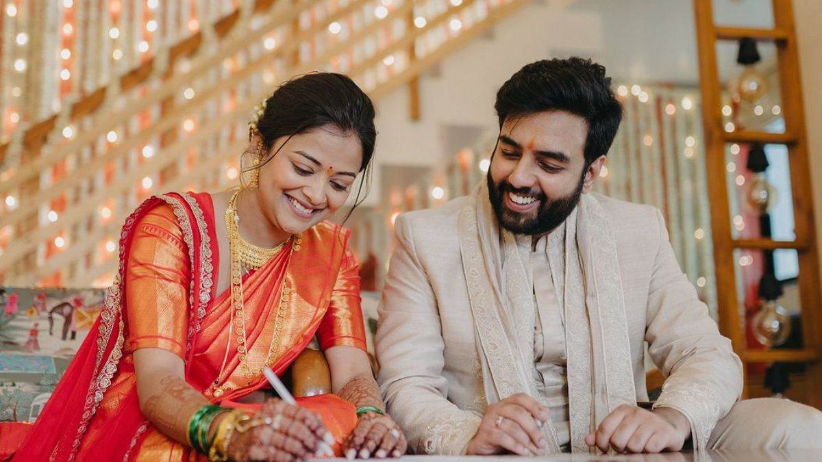 musician yashraj mukhate register marriage with girlfriend kalpana gets wishes from shehnaaz gill