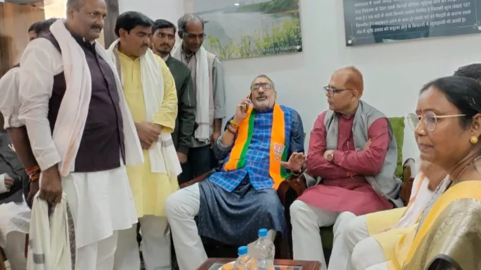 केंद्रीय मंत्री ने लालू परिवार पर साधा निशाना