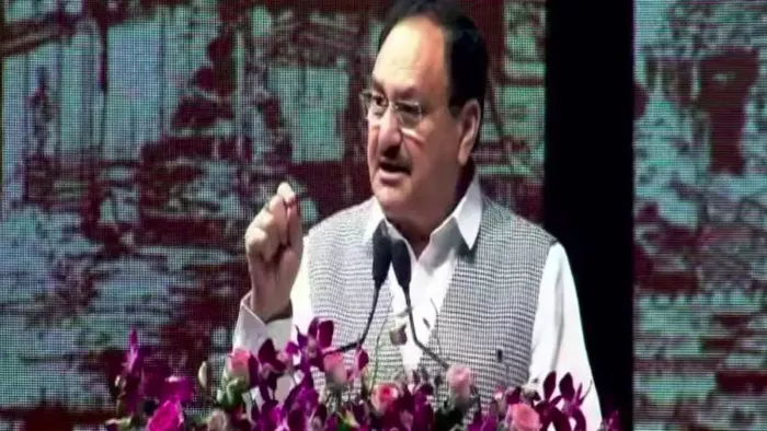 पुरी में आयोजित राष्ट्रीय शिखर सम्मेलन को सम्बोधित करते जेपी नड्डा। (जागरण)