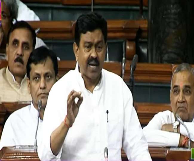 लोकसभा में विधेयक पेश किए जाने के दौरान विपक्ष ने उठाया लखीमपुर खीरी का मामला