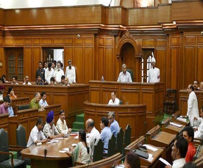 Delhi Budget 2022: दिल्ली विभानसभा में AAP विधायकों ने लगाए भाजपा हाय-हाय के नारे
