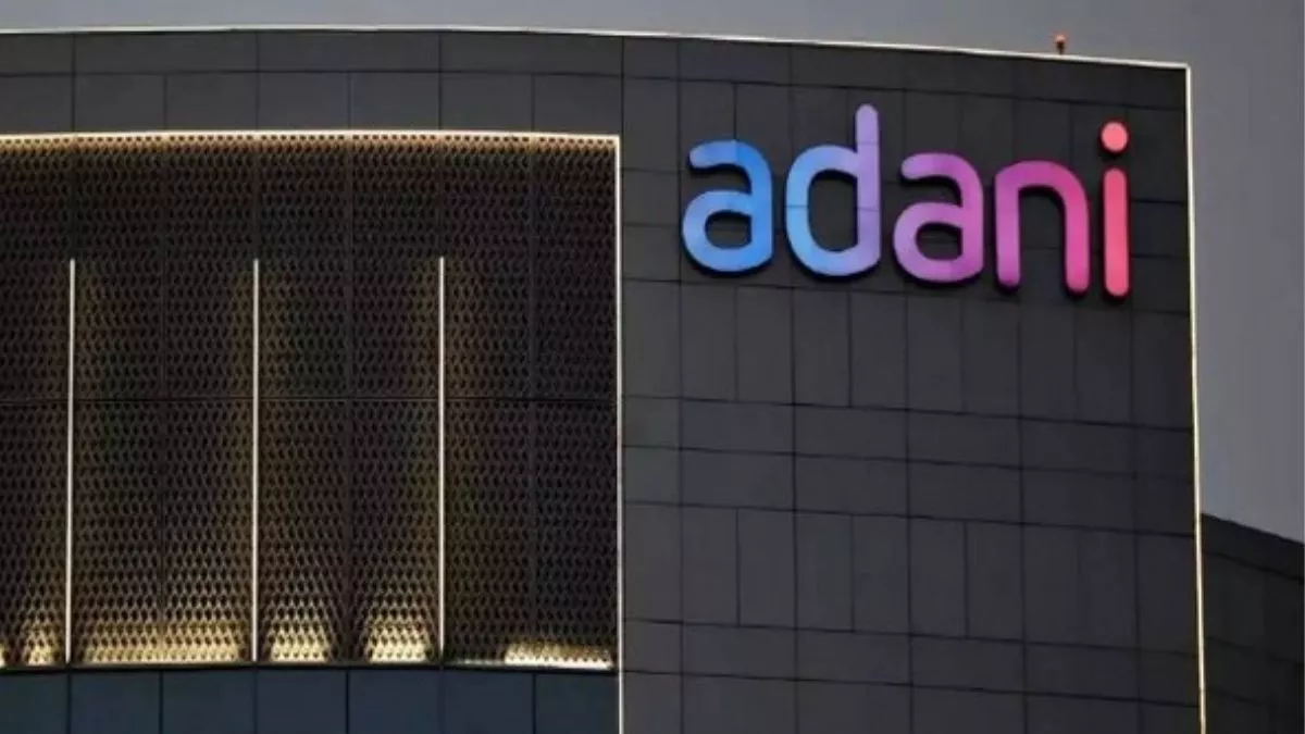 Adani Share Price: लगातार दूसरे दिन गिरी अदाणी समूह के शेयरों की कीमत, सभी 10 फर्मों को हुआ नुकसान
