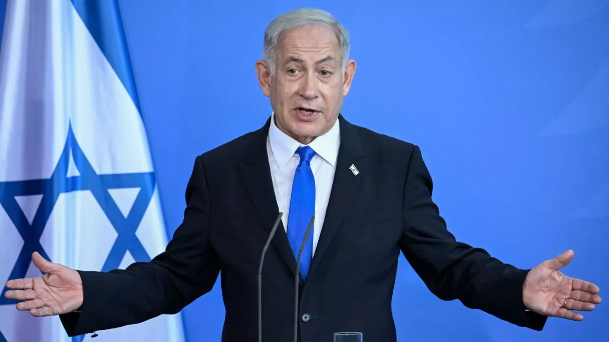 ISRAEL: हिंसक विरोध और हड़ताल के आगे झुके PM नेतन्याहू, न्यायिक सुधार के काम को रोकने की घोषणा की