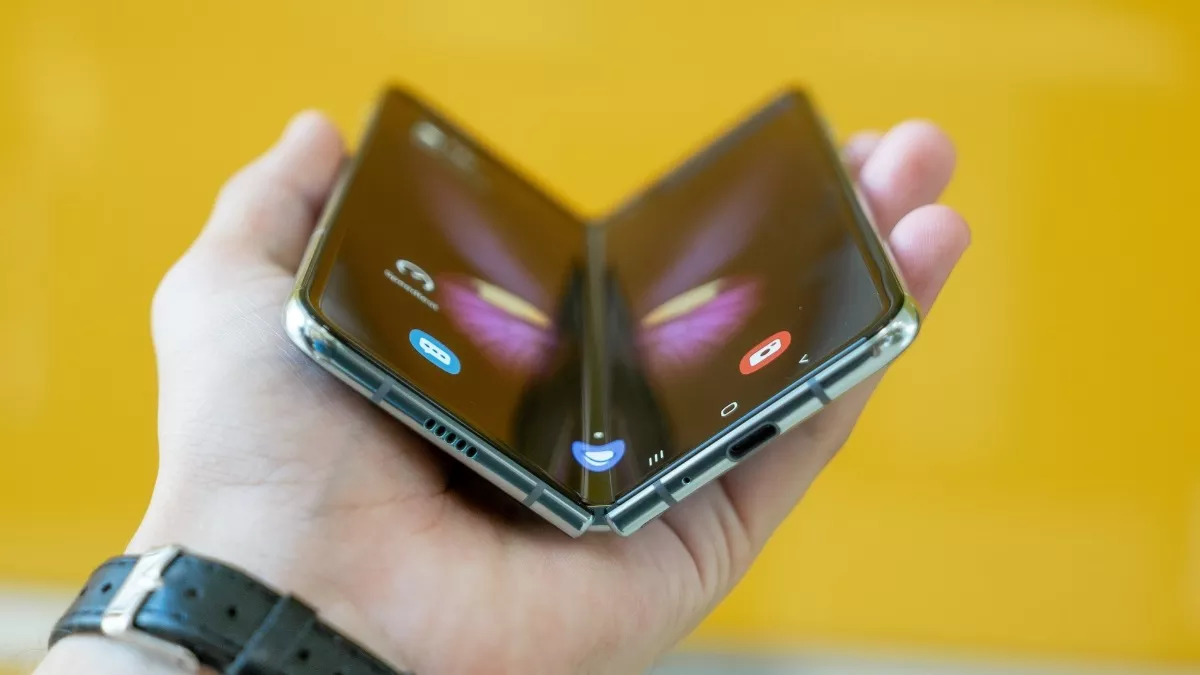Samsung Galaxy का नेक्स्ट जेनरेशन फोल्डेबल फोन कई मायनों में होगा खास, ऐसा होगा डिवाइस का डिजाइन