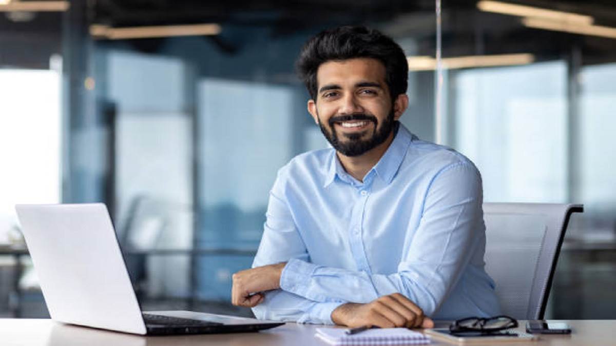 इलैक्ट्रॉनिक मार्केट में नहीं, यहां मिलेंगे टॉप 10 Laptops Under 60000 के ऑप्शन