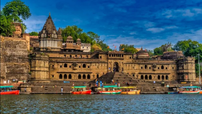 IRCTC Madhya Pradesh Tour Package: अप्रैल में बनाएं मध्य प्रदेश घूमने का प्लान