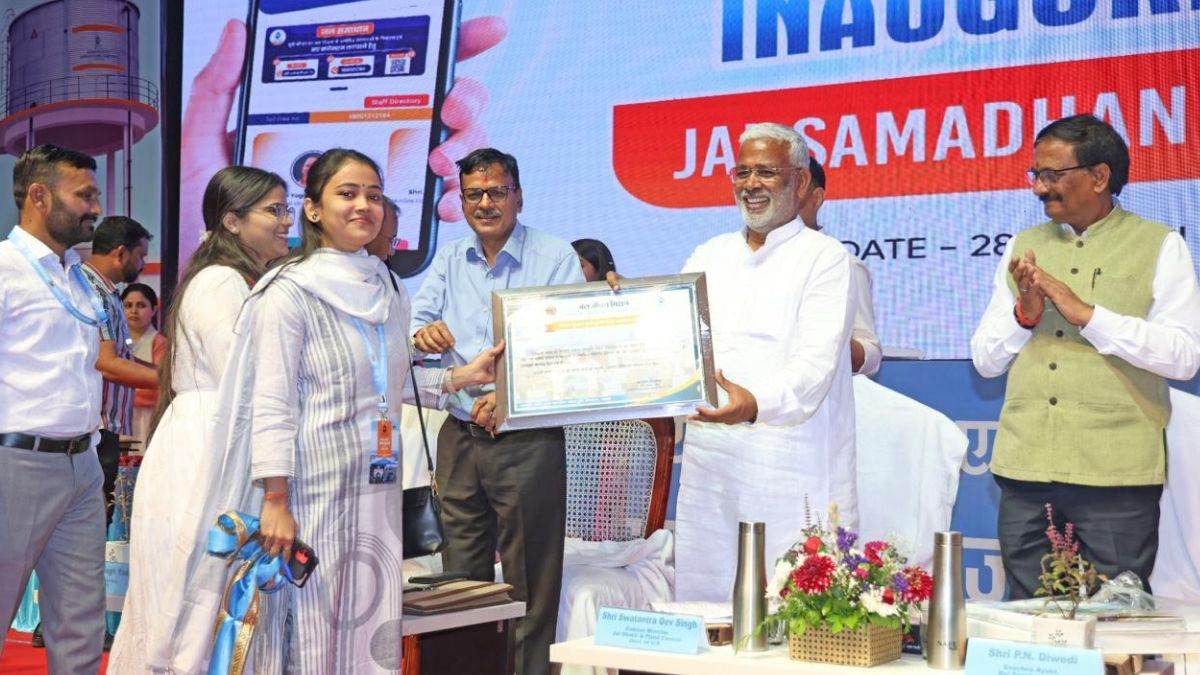 https://www.jagranimages.com/images/newimg/28032025/28_03_2025-jal_shakti_minister_23907723.jpg