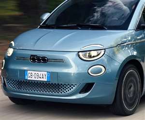 कुछ रिपोर्ट में दावा किया गया है, कि सिंगल चार्ज में 320 तक चलती है।