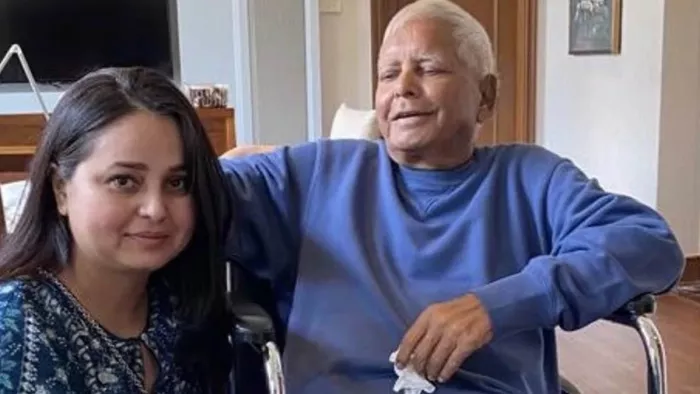 लालू प्रसाद की मौजूदगी में सभी छह विधानसभा के कार्यकर्ताओं की हुई अहम बैठक