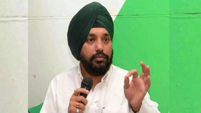 दिल्ली कांग्रेस प्रमुख अरविंदर सिंह लवली ने अपने पद से इस्तीफा दिया