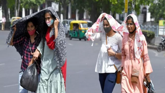 Weather Update: दिल्ली-NCR में आज से बढ़ेगी गर्मी। (फाइल फोटो)