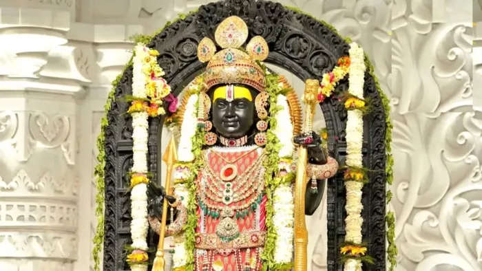 Ram Mandir Ayodhya: दर्शनार्थियों के लिए प्रतिष्ठा व्यवस्थाओं के सुगम संचालन के लिए विशेष टीम गठित