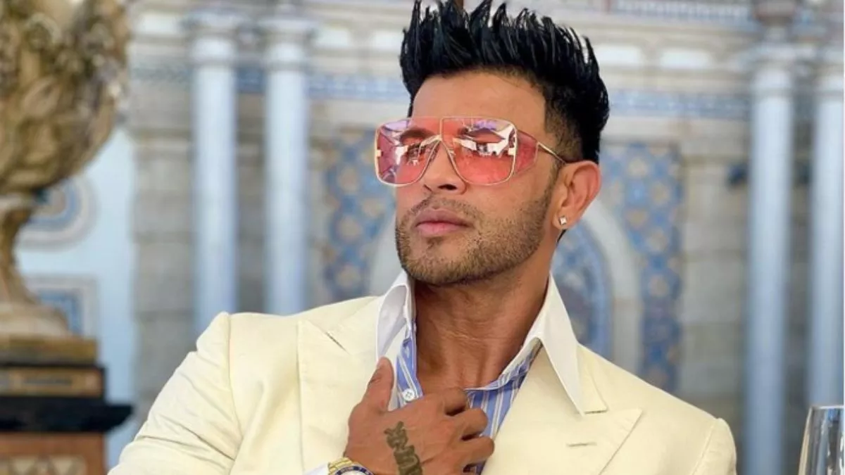 Sahil Khan Arrested: अभिनेता साहिल खान गिरफ्तार, महादेव बेटिंग ऐप केस में मुंबई  पुलिस की बड़ी कार्रवाई - Sahil Khan Arrested Actor Sahil Khan arrested big  action by Mumbai Police in Mahadev