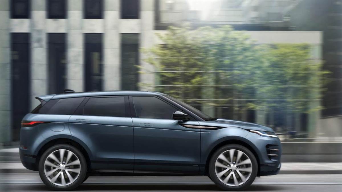 https://www.jagranimages.com/images/newimg/28042025/28_04_2025-rane_rover_evoque_autobiography_2025_01633_23927082.jpg