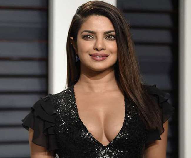 https://www.jagranimages.com/images/newimg/28052021/28_05_2021-priyanka_21683891.jpg