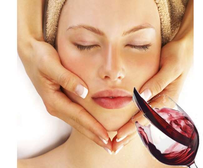 Red Wine Skin Benefits चेहरे पर उम्र दिखने लगी है तो रेड वाइन का