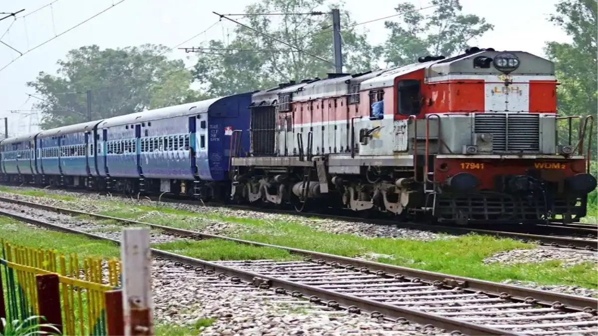 Trains Cancelled today : रेलवे ने आज और कल कैंस‍िल कर रखी हैं 532 ट्रेनें, घर से न‍िकलने से पहले चेक करें ल‍िस्‍ट