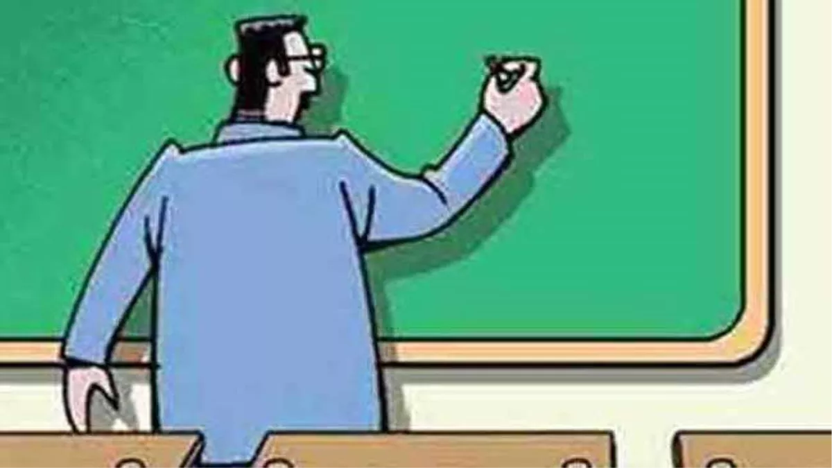 Jamshedpur News : 1200 सरकारी स्कूलों के प्रधानाध्यापकों के जून के वेतन पर रोक, जानें इसका कारण