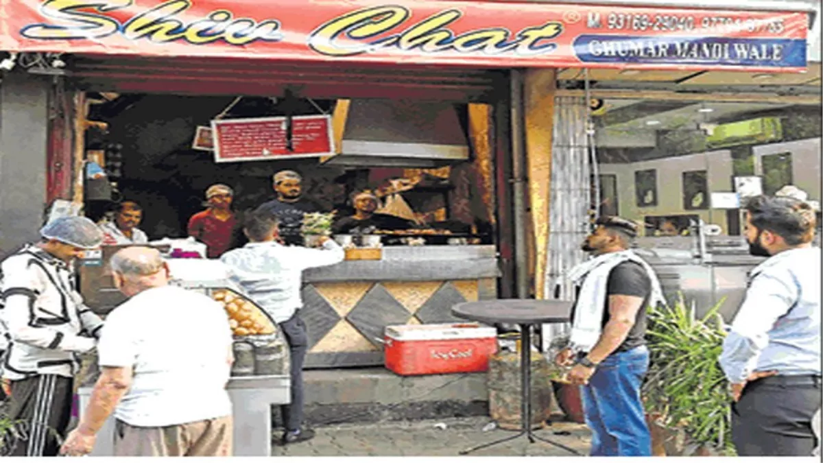 Punjab Street Food: लुधियाना की टिक्की चाट के बालीवुड सितारे भी मुरीद, उत्तराखंड से विशेष तौर पर मंगवाए जाते हैं पत्ते