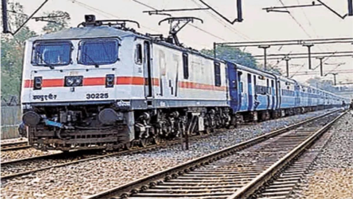 Indian Railways Update News: बिहार और यूपी जाने वाले रेलवे यात्री ध्‍यान दें, जून में ये 44 ट्रेनें रद