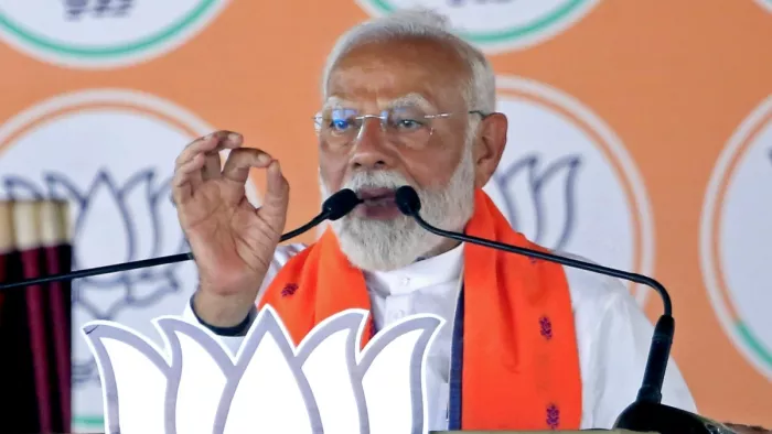 'मैं दिल्ली जाकर जरूर पत्र लिखूंगा', PM Modi का झारखंड की बेटी से वादा (फोटो सोर्स- ANI)
