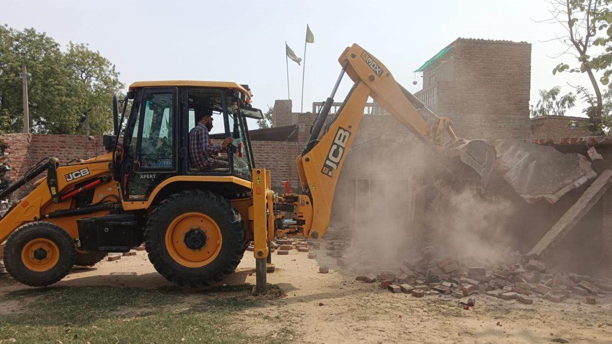 baghpat encroachment demolished by bulldozer