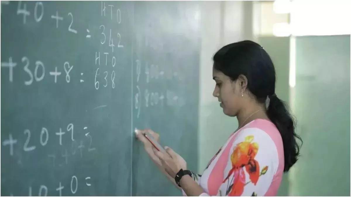 himachal teachers demand promotions before rationalization