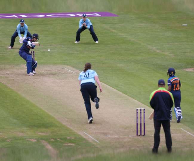 team india lost 1st wodi match against england women by 8 wickets due to slow batting