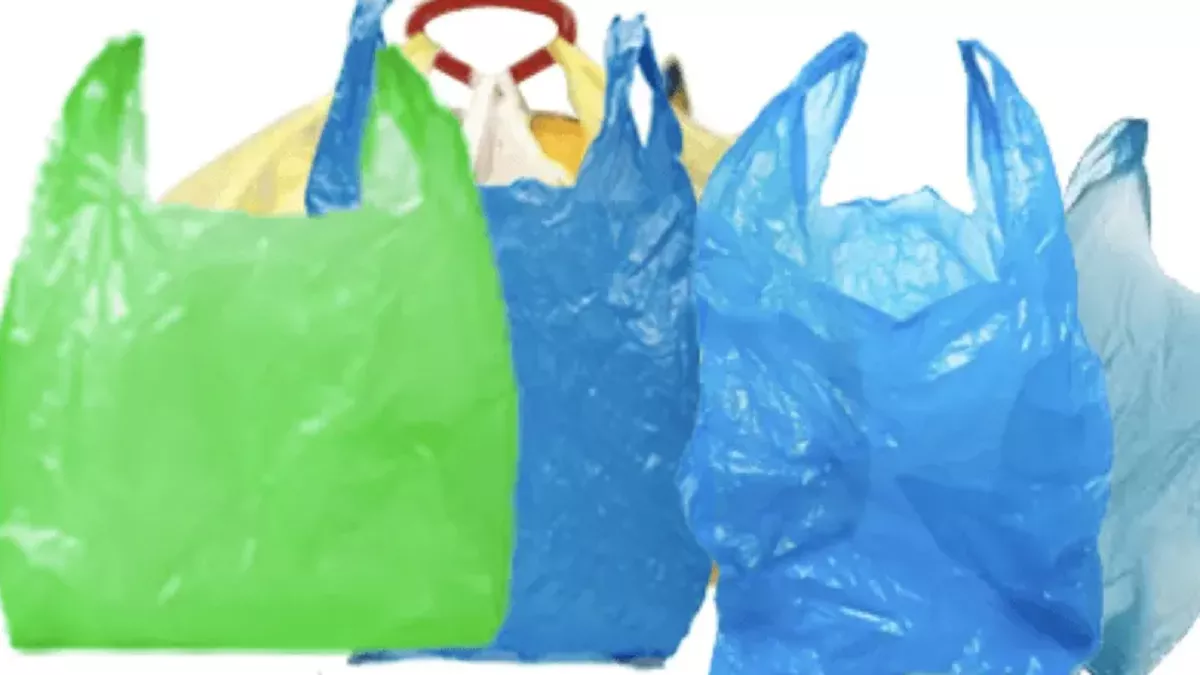 अलीगढ़ में सिंगल यूज प्लास्टिक प्रतिबंध को लेकर डीएम से मिला व्यापार मंडल