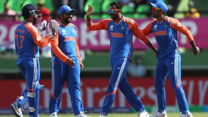 भारत ने टी20 वर्ल्ड कप के सेमीफाइनल में इंग्लैंड को दी मात (BCCI Photo)