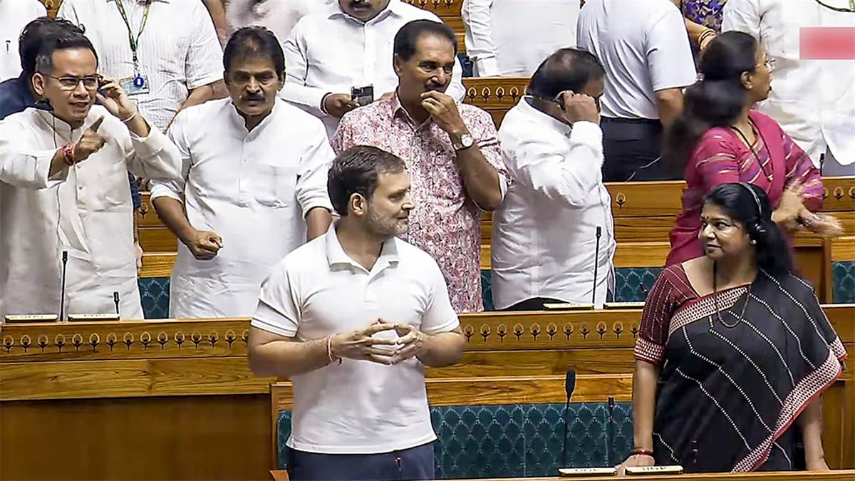 https://www.jagranimages.com/images/newimg/28062024/28_06_2024-rahul_gandhi_23748502.jpg