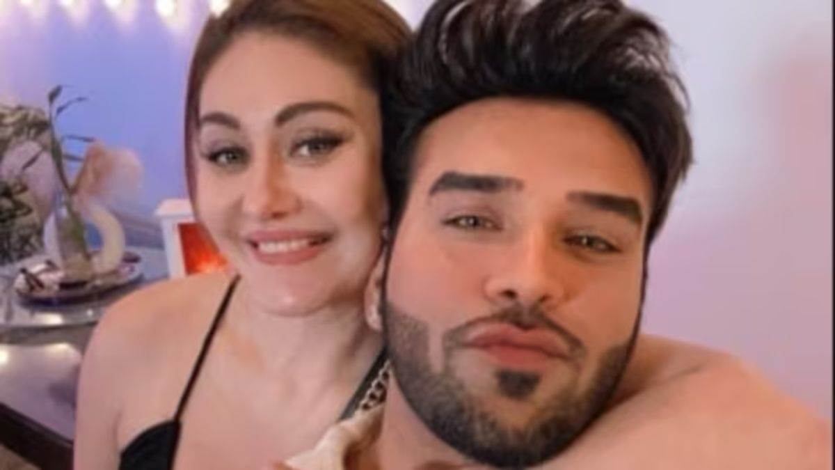 https://www.jagranimages.com/images/newimg/28062025/28_06_2025-_shefali_2_23970158.jpg