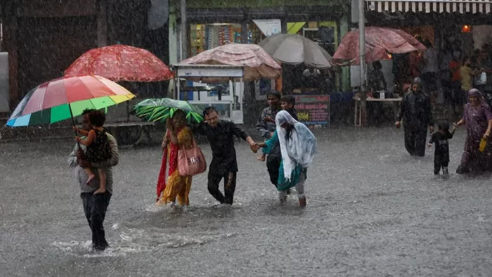 आज दिल्ली एनसीआर में तेज बारिश हो सकती है (फोटो- एएनआई)