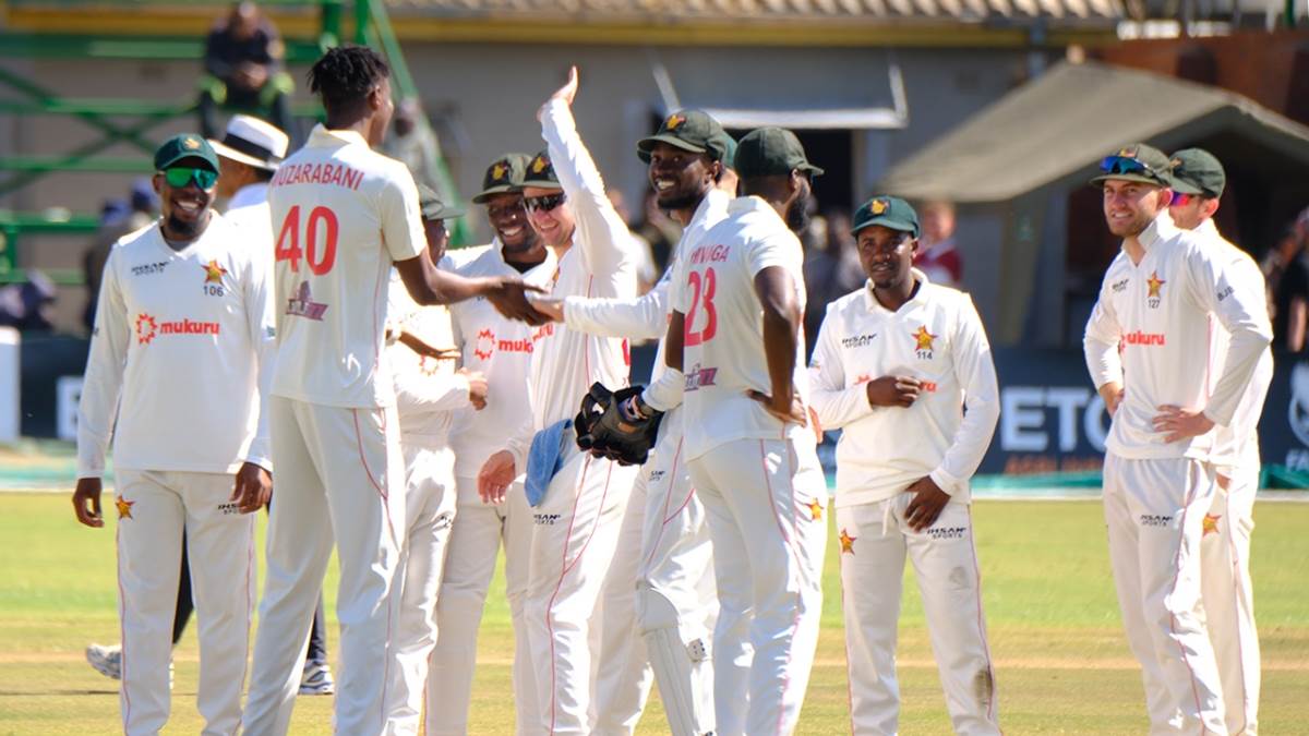 https://www.jagranimages.com/images/newimg/28062025/28_06_2025-zim_vs_sa_1st_test_23969978.jpg