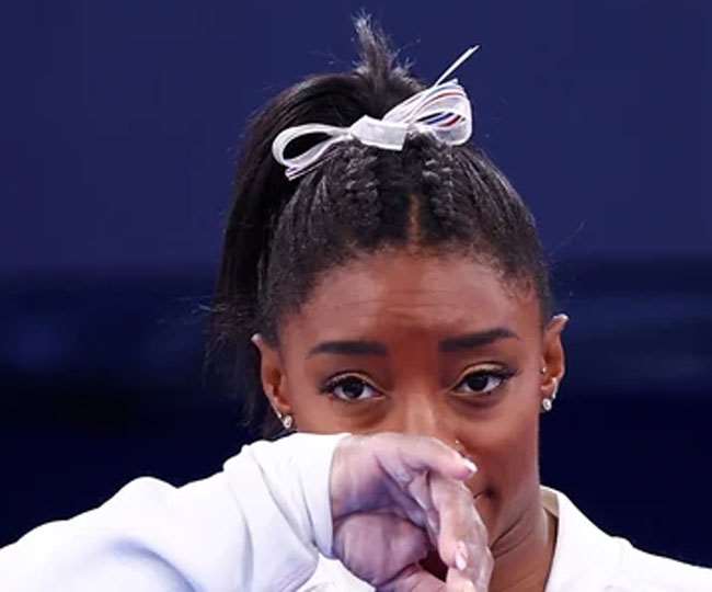 Simone Biles ओलंपिक से हट गई हैं (फोटो REUTERS)