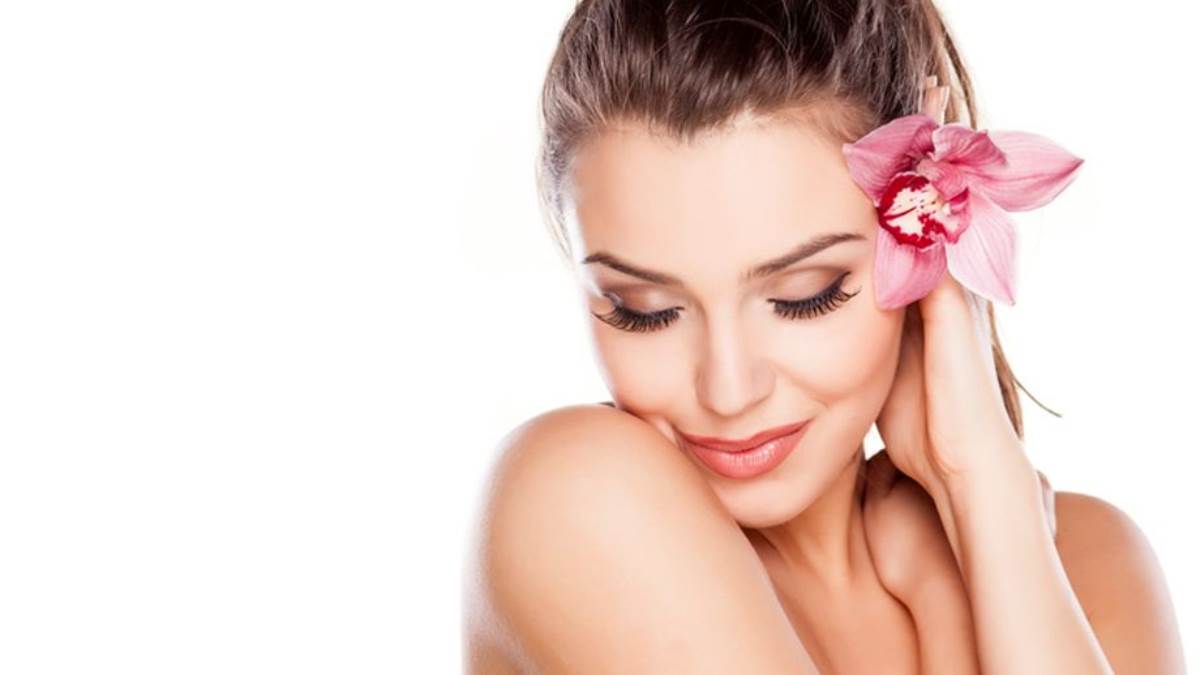 Best Beauty Tips: बढ़ानी है चेहरे की रंगत? इन आसान ब्यूटी टिप्स को आज से करें फॉलो, मिलेगा नूर और लगेंगी सुंदर
