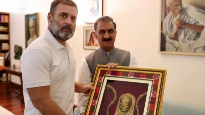 Himachal News: सीएम सुक्खू ने दिल्ली में राहुल गांधी से की मुलाकात।