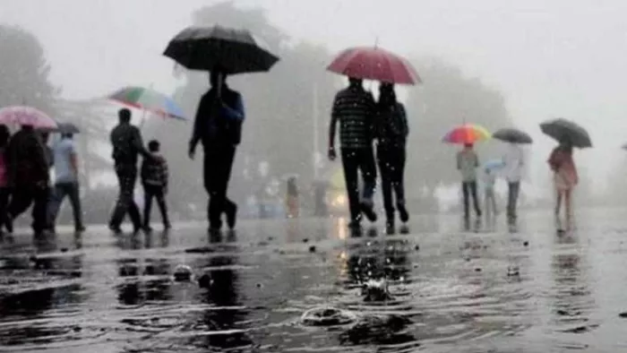 हिमाचल प्रदेश के लाहुल स्पीति व कुल्लू जिले में बाढ़। (फाइल फोटो)