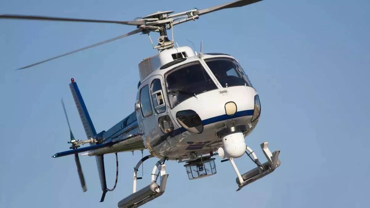 https://www.jagranimages.com/images/newimg/28072025/28_07_2025-heli_service_kedarnath_1_23996986.jpg