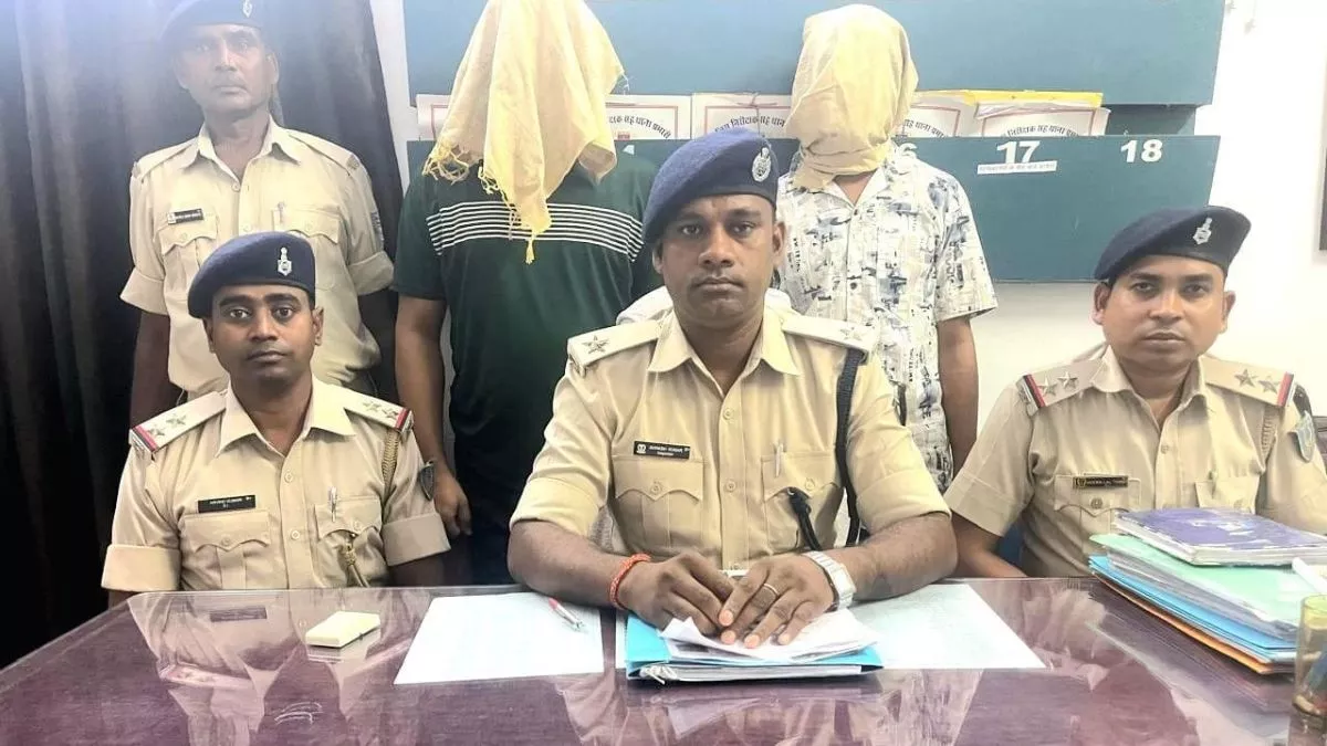 जमशेदपुर में घर से चोरी हुआ मोबाइल, तांत्रिक के बहकावे में आकर बंधक बनाकर दंपती की कर दी पिटाई