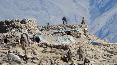 https://www.jagranimages.com/images/newimg/28072025/28_07_2025-laddakh_lac_23996231.jpg