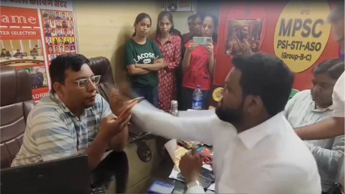 https://www.jagranimages.com/images/newimg/28072025/28_07_2025-mns_goons_threaten_coaching_centre_chief_23996998.jpg