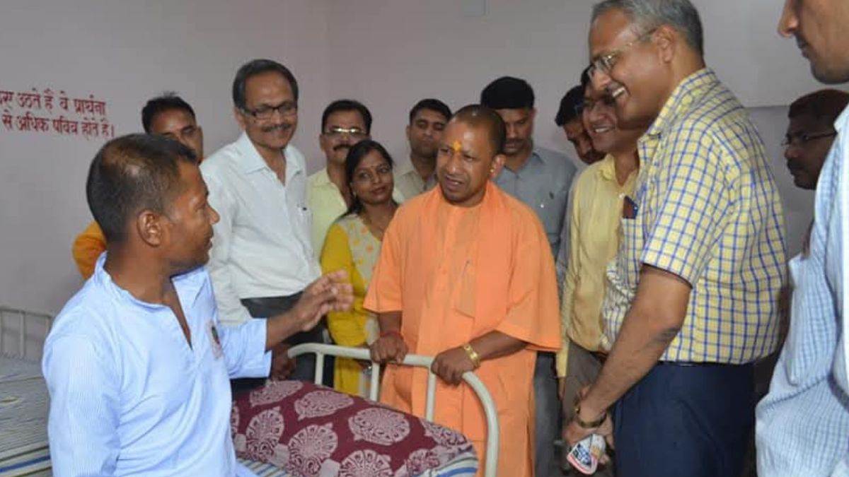 varanasi news apna ghar ashram dehdhaan initiative supports medical education