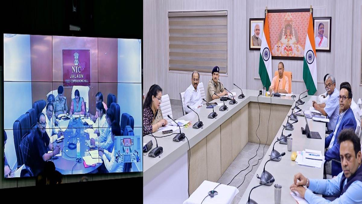 CM Yogi Adityanath In Review Meeting In Lucknow