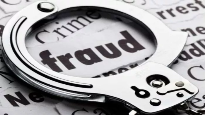 रायपुर पुलिस ने तिहाड़ जेल में बंद पीएसीएल चिटफंड कंपनी के दो निदेशकों को अदालत में पेश किया