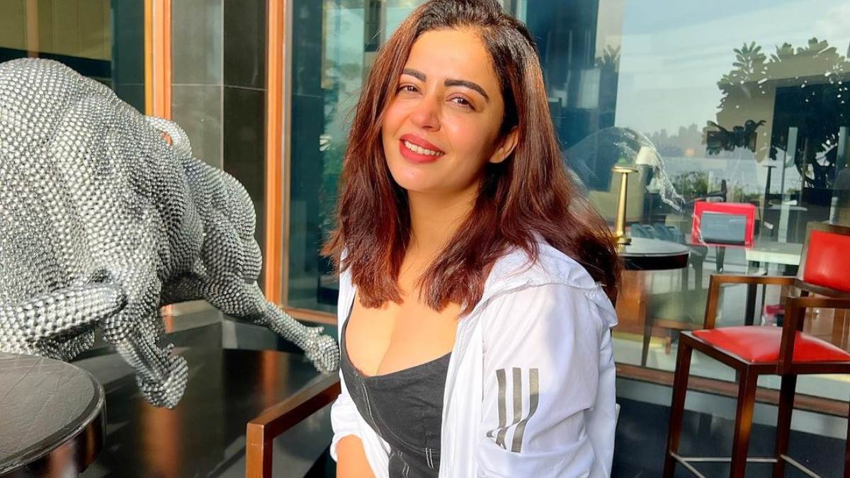 https://www.jagranimages.com/images/newimg/28082022/28_08_2022-neha_pendse_bold_photos_23021097.jpg
